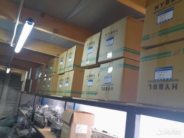 Фара правая+левая на Тойота камри 70