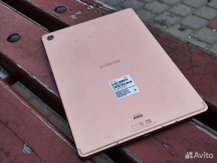 Планшет Samsung galaxy tab s5e LTE sm-t725