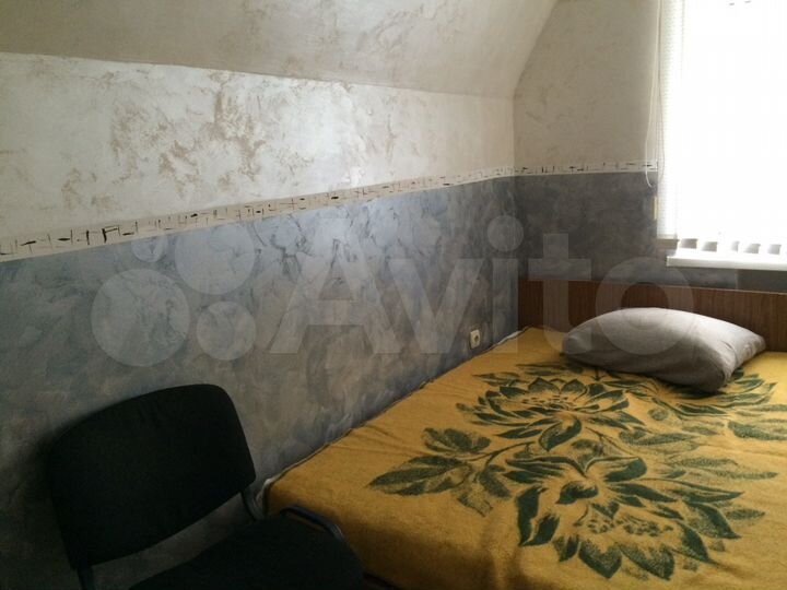 Комната 13 м² в 4-к., 3/3 эт.