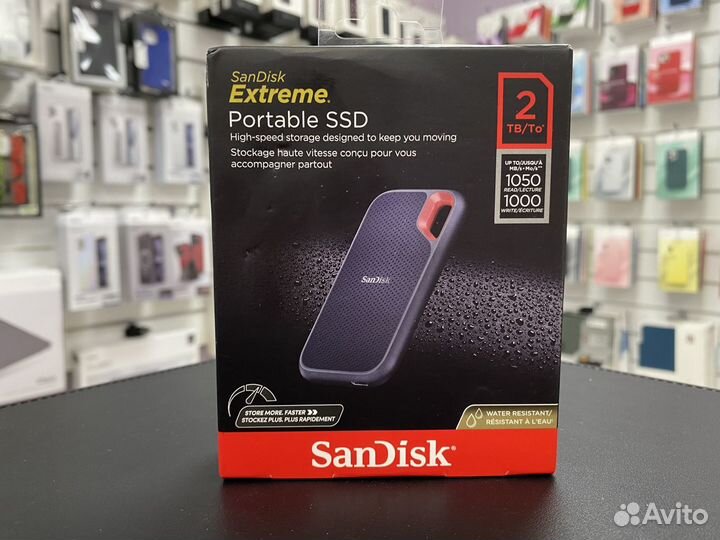 Портативный SSD SanDisk Extreme V2 2Tb новый