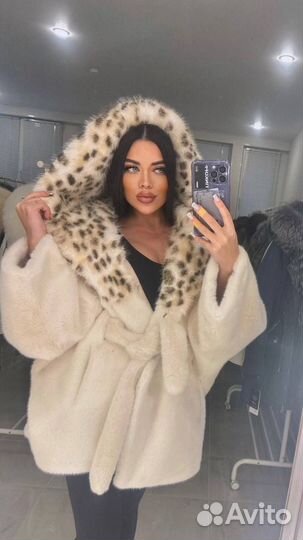 Шуба из эко меха новая