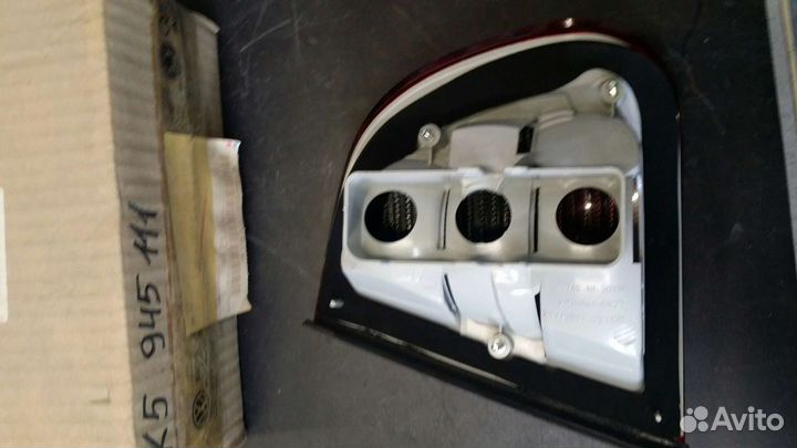 Фонарь задний левый на Seat Cordoba 6K2, C2