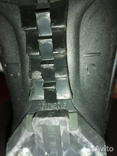 Горнолыжные ботинки