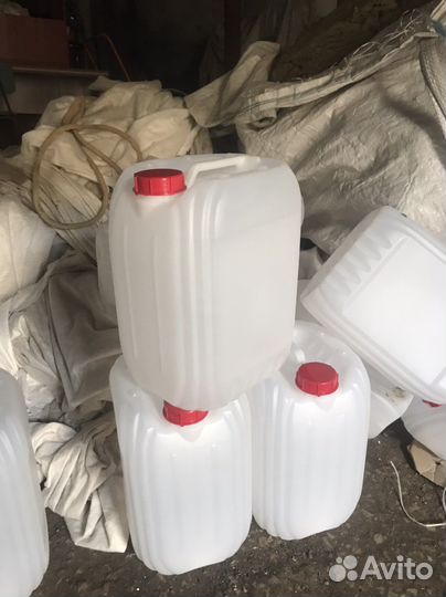 Канистра пластиковая для воды 10 л