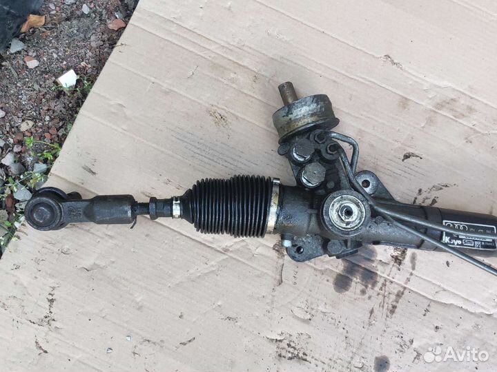 Рулевая рейка на Audi A4 B5