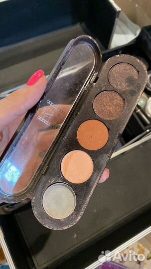 Палитра теней make up atelier 02