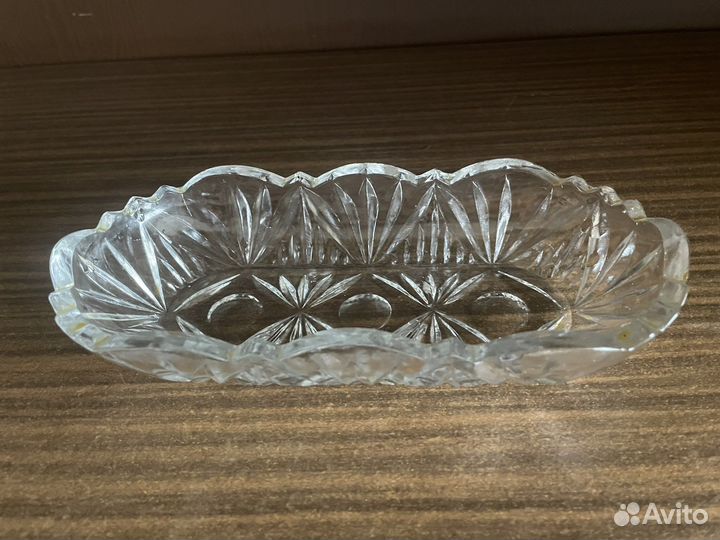 Хрустальная ваза