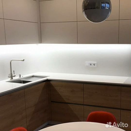 Угловая кухня на заказ. Фабрика в Лысых горах