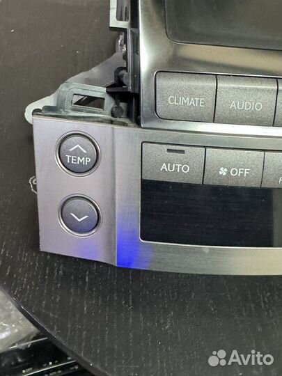 Lexus lx 570 монитор