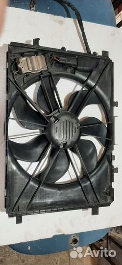 Вентилятор Mercedes e-class w212 3136613344