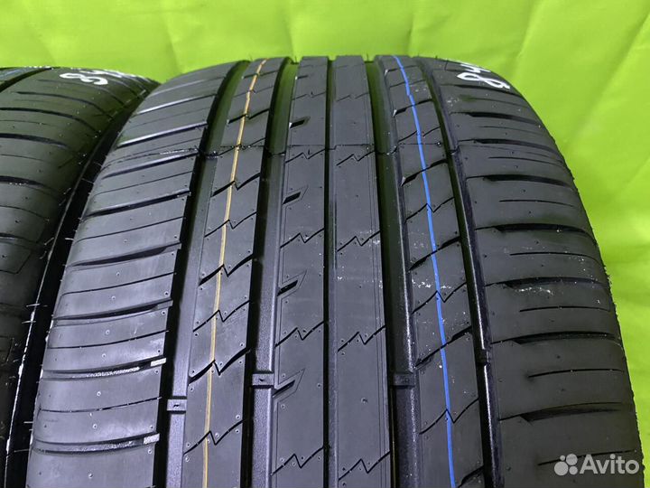 Tracmax X-Privilo RS01+ 275/40 R20 и 315/35 R20 106Y