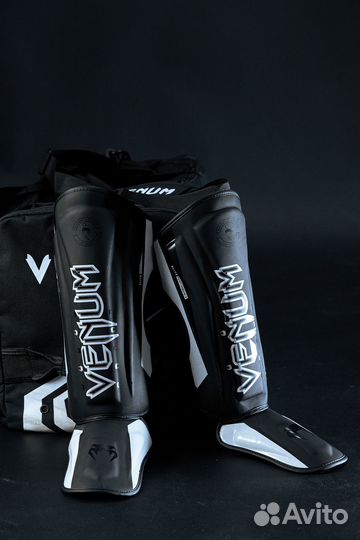 Защита голени и стопы Venum Black