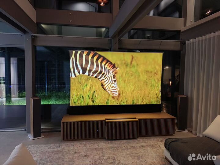 Тумба для лазерного укф проектора и ALR экрана