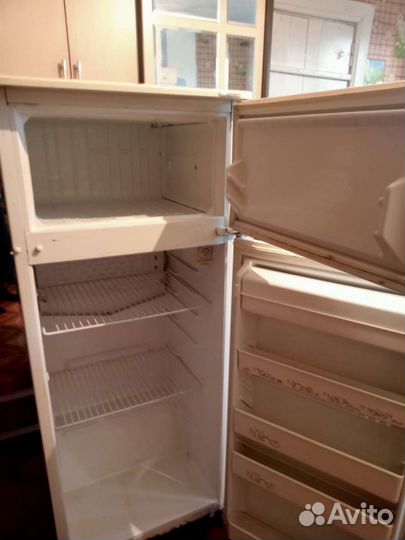 Холодильник бу маленький высота 85 см