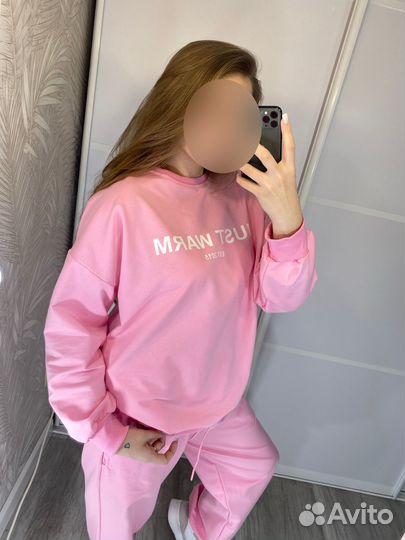 Костюм женский