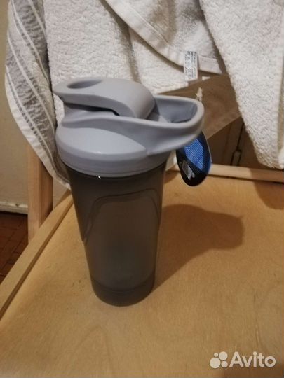 Коктейльный шейкер