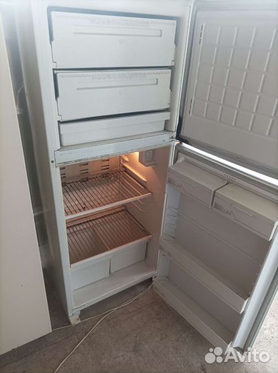 Холодильник Бирюса. Доставка