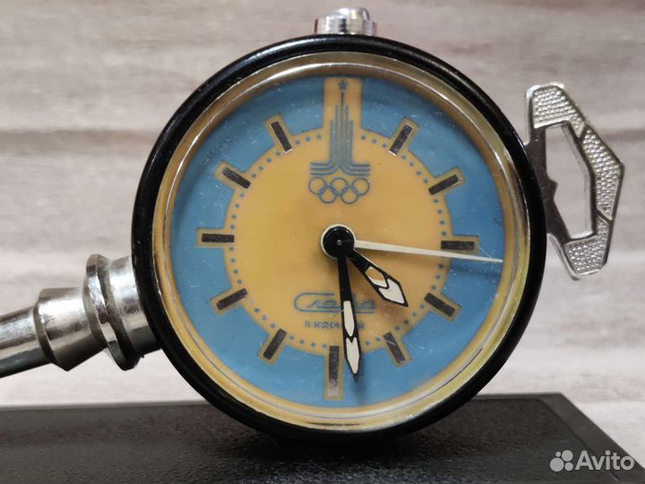 Красивые часы Ключ. Москва. Олимпиада 80