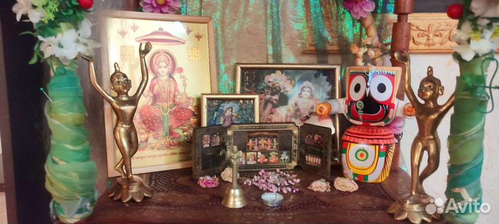 Алтарь буфет этажерка