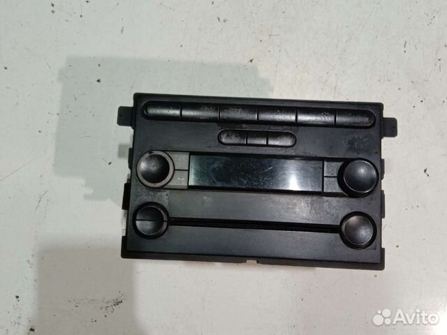 Штатная магнитола Ford Focus 1