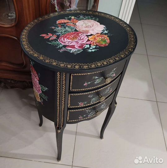 Тумба- консоль, массив, ручная роспись