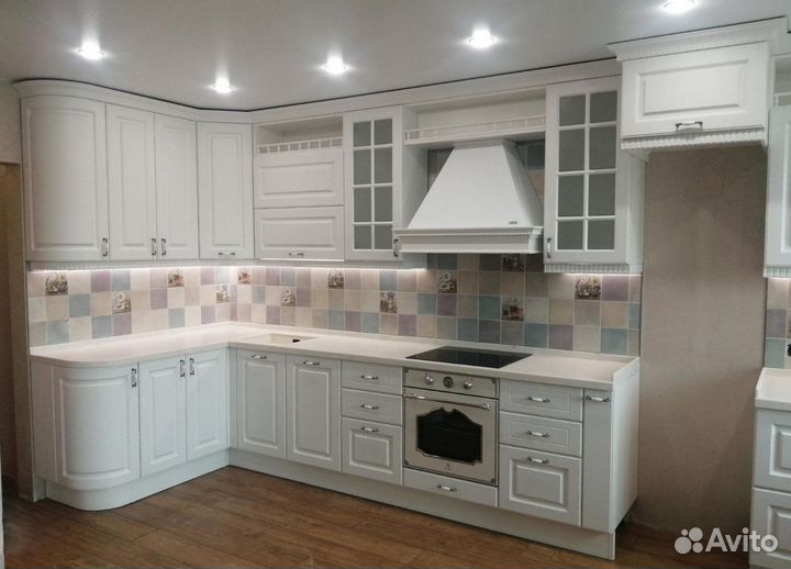 Кухонный гарнирур с гарантией