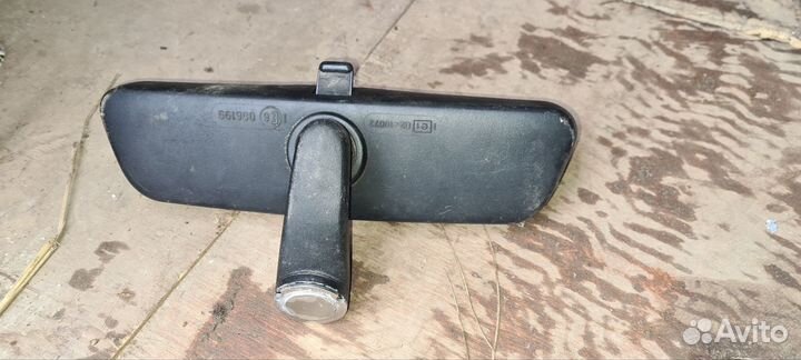 Зеркало заднего вида салонное