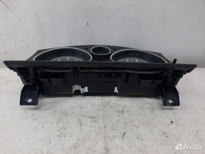 Щиток приборов (приборная панель) Opel Zafira