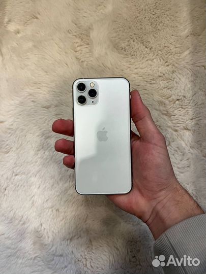 iPhone 11 Pro, 256 ГБ