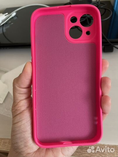 Чехол на iPhone 13