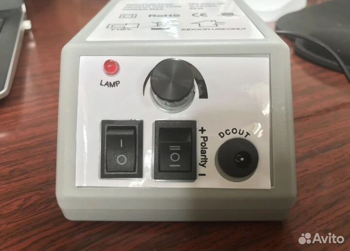 Аппарат для маникюра и педикюра