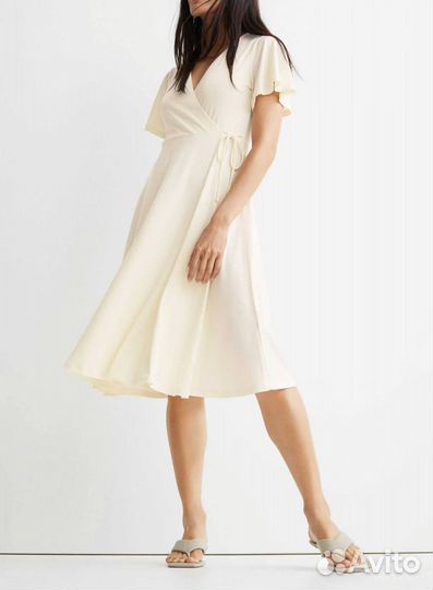 Шикарное платье H&M цвета Avori