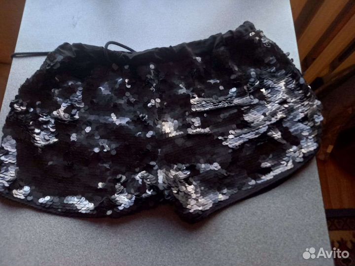 Шорты женские