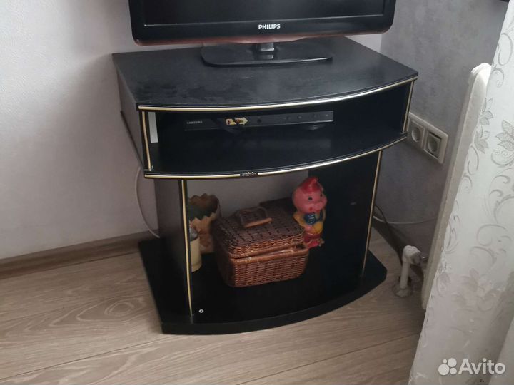 Тумба под тв