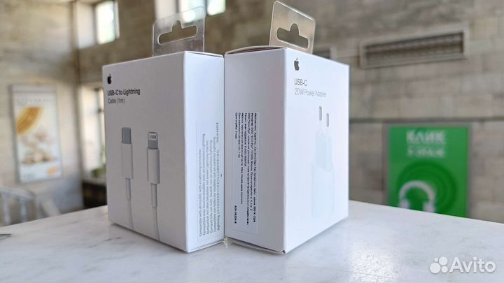 Зарядка для iPhone 20W + кабель Type-C