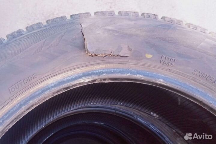 Bridgestone Blizzak VRX 255/55 R17 99S