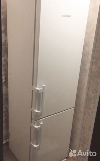 Холодильник на запчасти Liebherr CN 4815