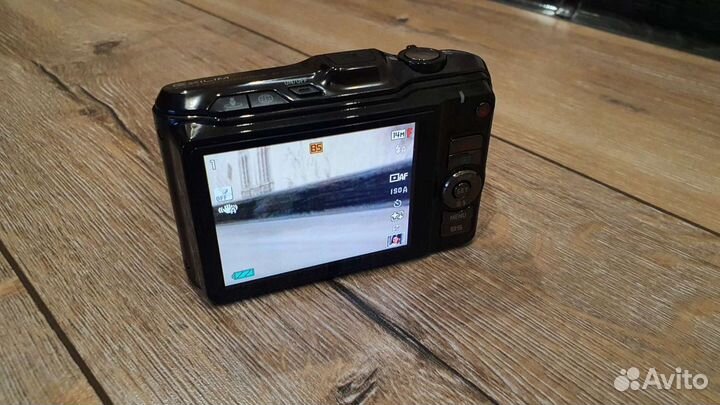 Фотоаппарат Casio Exilim EX-H20G