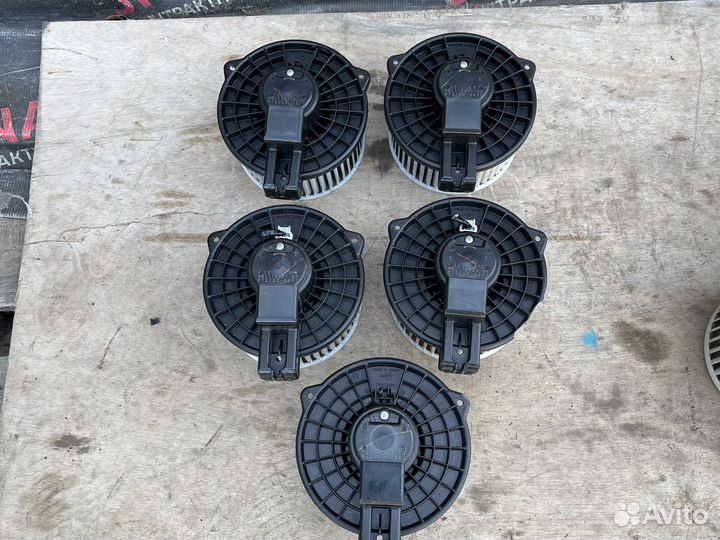 Мотор печки Mazda 6 GH Mazda CX-7