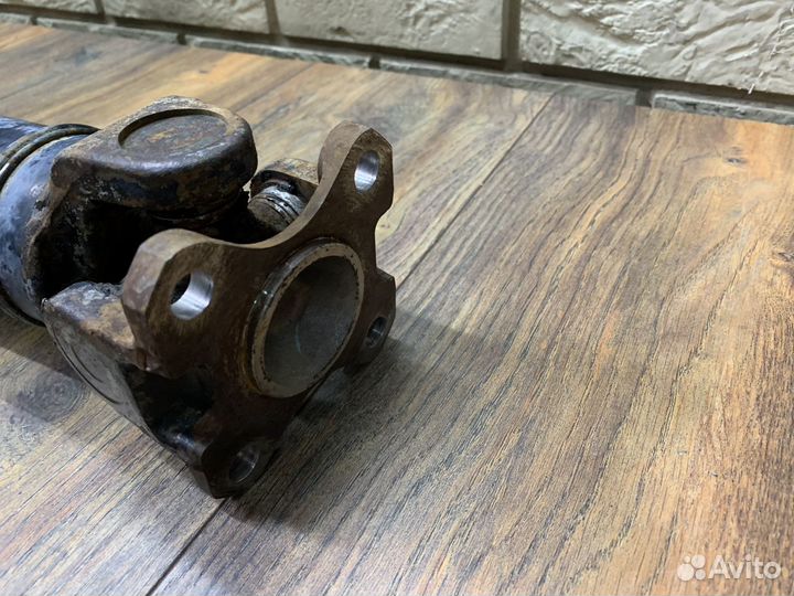 Nissan Patrol (Y62) Вал карданный передний