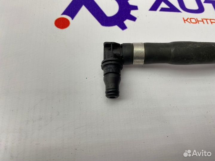 Патрубок расширительного бочка тонкий Mercedes