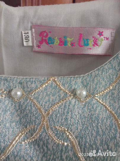 Платье на девочку