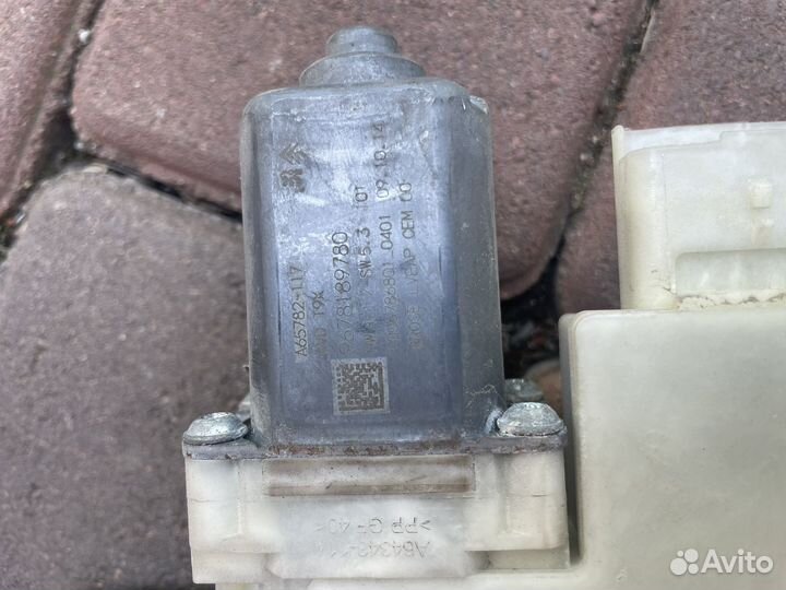 Стеклоподъемник пежо 308