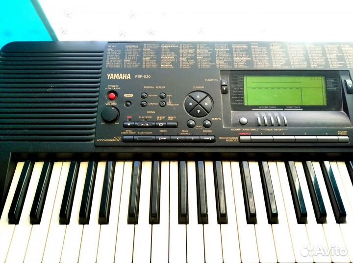 Синтезатор yamaha psr 520