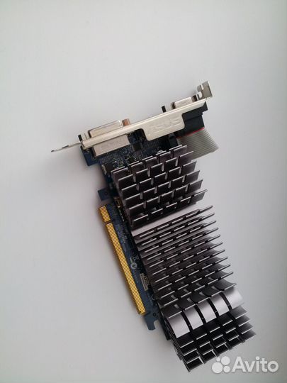 Asus EN210 silent/DI/1GD3/V2/LP 1Gb DDR3