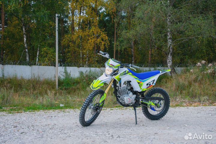 Мотоцикл Motoland FC250 бело-синий