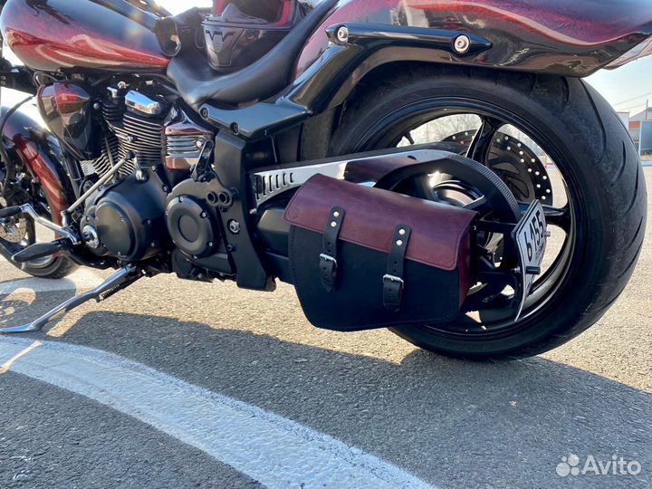 Кронштейн боковой сумки и номера Yamaha Raider