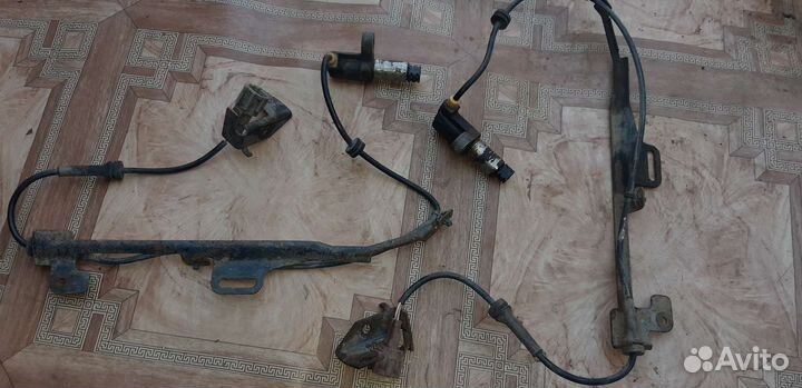 Запчасти на ниссан санни FB15