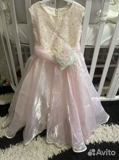 Продам платье