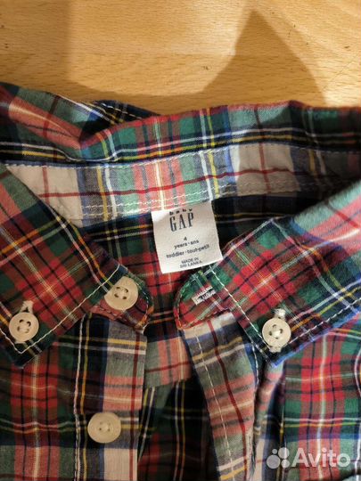 Рубашки GAP, H&M для мальчика